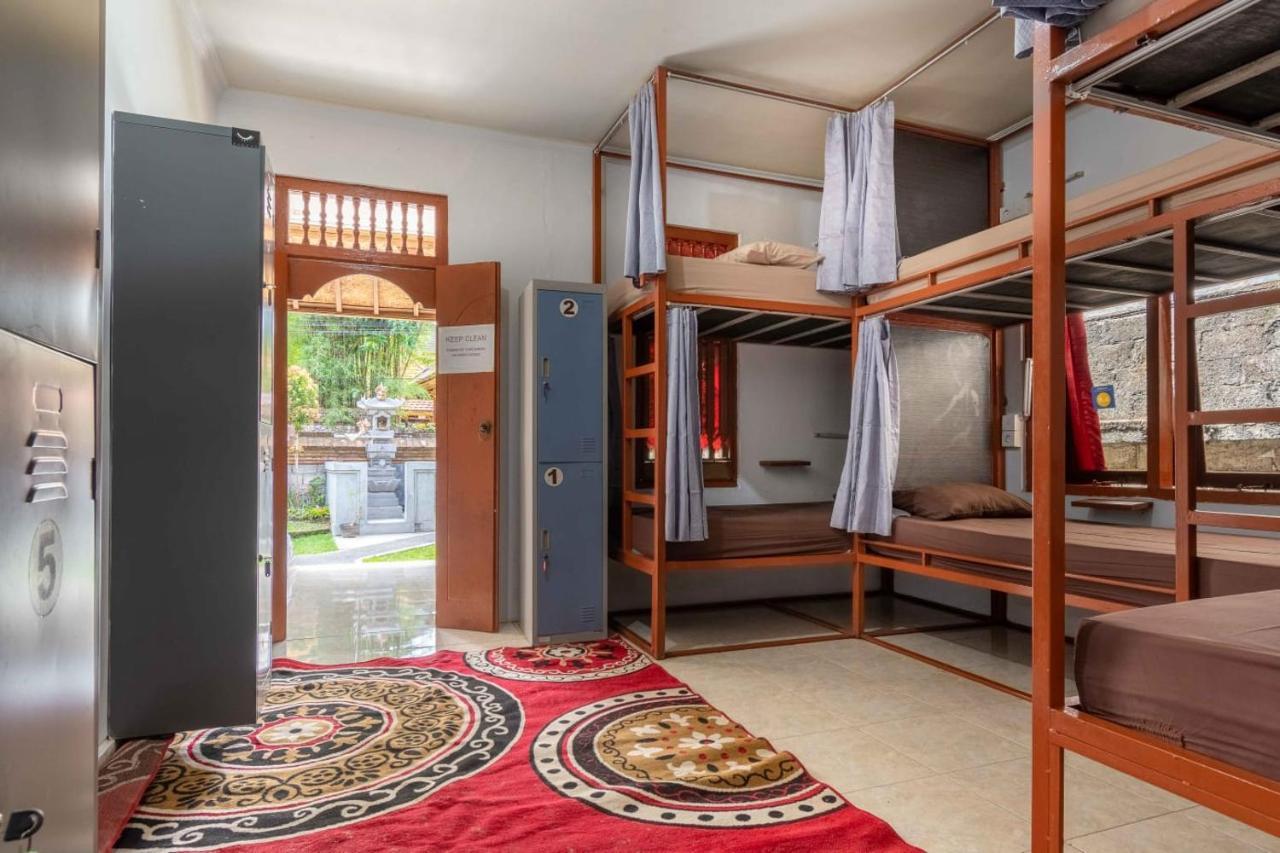 Hostel Jero Di Bisma *